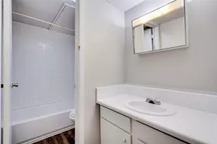 311 E 31st St, Austin, TX 78705 - Photo 18