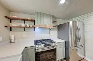 4708 Adelphi Ln, Austin, TX 78727 - Photo 10