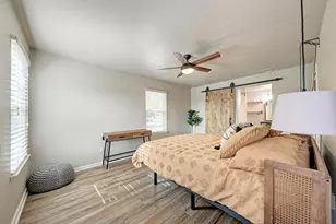 4708 Adelphi Ln, Austin, TX 78727 - Photo 4
