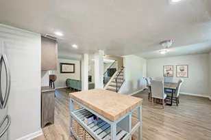 4708 Adelphi Ln, Austin, TX 78727 - Photo 12