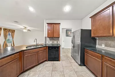181 Fossilstone Trail, Buda, TX 78610 - Photo 6