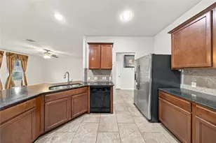 181 Fossil Stone Trail, Buda, TX 78610 - Photo 6