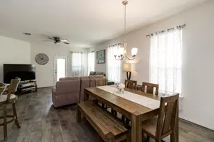 1911 Prickly Pear Dr, Bastrop, TX 78602 - Photo 6
