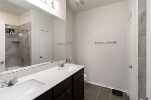 1911 Prickly Pear Dr, Bastrop, TX 78602 - Photo 14