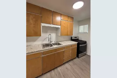 1802 W Avenue H Avenue #C, Temple, TX 76504 - Photo 10