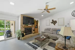 1505 W Creek Loop, Round Rock, TX 78681 - Photo 8