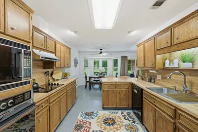 1505 West Creek Loop, Round Rock, TX 78681 - Photo 14