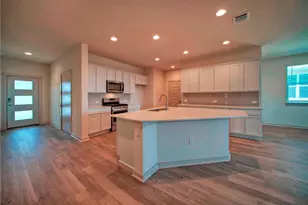 7920 City Top Blvd, Austin, TX 78724 - Photo 8
