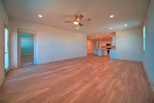 7920 City Top Blvd, Austin, TX 78724 - Photo 14