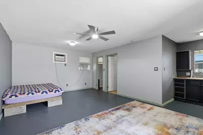 312 Blackson Avenue, Austin, TX 78752 - Photo 14