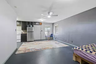 312 Blackson Ave, Austin, TX 78752 - Photo 12
