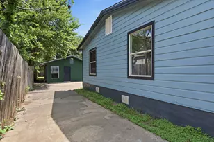 312 Blackson Ave, Austin, TX 78752 - Photo 24