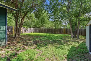 312 Blackson Ave, Austin, TX 78752 - Photo 20