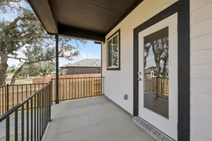 120 Blackfoot Daisy Path, San Marcos, TX 78666 - Photo 18