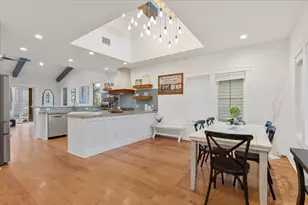 7512 Hardy Dr, Austin, TX 78757 - Photo 2