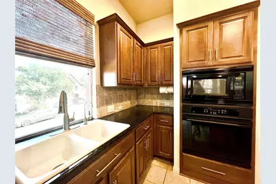 2201 Golden Gate Park, Austin, TX 78732 - Photo 18