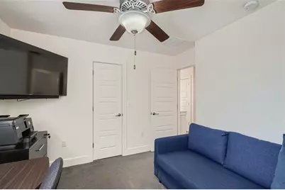 2917 Stock Drive W #128C, Austin, TX 78741 - Photo 18