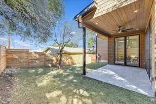 2401 Trailside Dr, Austin, TX 78704 - Photo 34