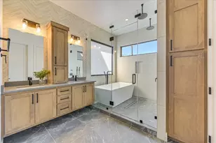 2401 Trailside Dr, Austin, TX 78704 - Photo 24