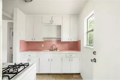 918 E 50th, Austin, TX 78751 - Photo 6