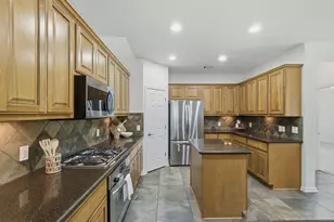 212 Tulip Trail Bend, Cedar Park, TX 78613 - Photo 8