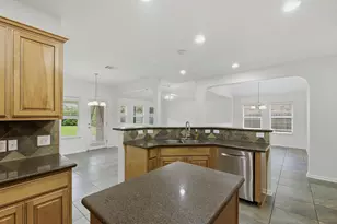 212 Tulip Trail Bend, Cedar Park, TX 78613 - Photo 10