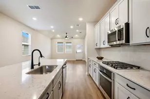 283 Ranier Wy, Dripping Springs, TX 78620 - Photo 14