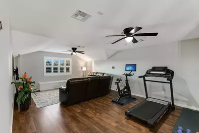 300 Wesley Ridge Drive, Spicewood, TX 78669 - Photo 16