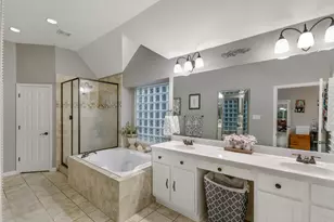 300 Wesley Ridge Dr, Spicewood, TX 78669 - Photo 20