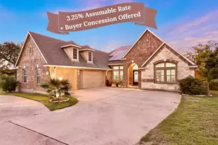 300 Wesley Ridge Dr, Spicewood, TX 78669 - Photo 1