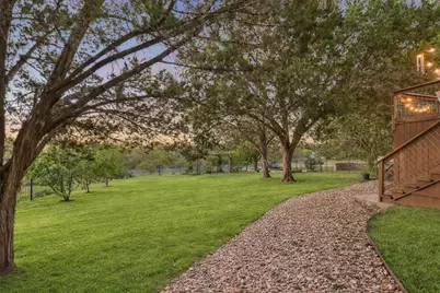 300 Wesley Ridge Drive, Spicewood, TX 78669 - Photo 38
