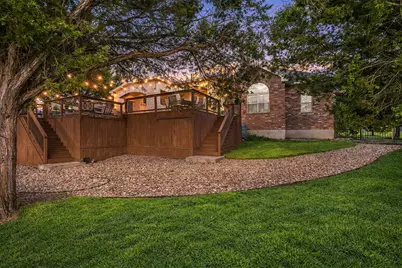 300 Wesley Ridge Drive, Spicewood, TX 78669 - Photo 36