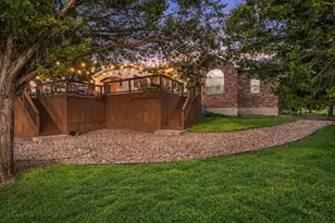 300 Wesley Ridge Dr, Spicewood, TX 78669 - Photo 36