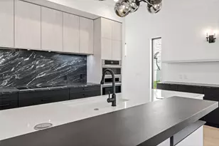 201 Custers Last Stand, Horseshoe Bay, TX 78657 - Photo 14