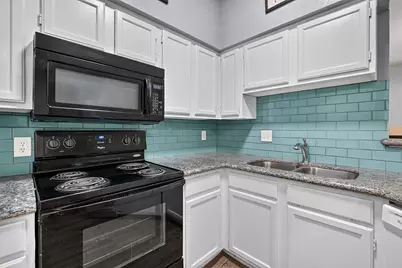 2450 Wickersham Lane #704, Austin, TX 78741 - Photo 8