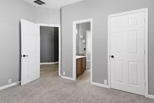 2157 Paradise Ridge Dr, Round Rock, TX 78665 - Photo 24