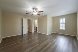 13209 Thome Valley Dr, Del Valle, TX 78617 - Photo 14