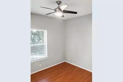 2414 Longview Street #206, Austin, TX 78705 - Photo 8