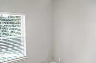 2414 Longview St, Austin, TX 78705 - Photo 8