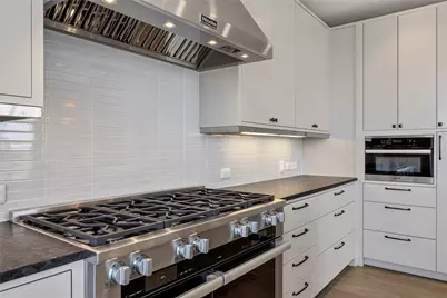 200 Congress Avenue #28SW, Austin, TX 78701 - Photo 6