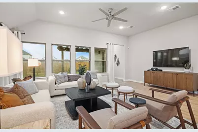 154 Tolo Drive, Elgin, TX 78621 - Photo 14