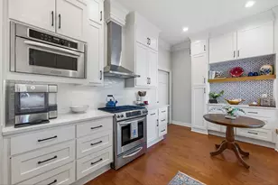 1621 Enfield Rd, Austin, TX 78703 - Photo 14