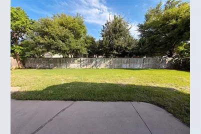 807 Yosemite Trail, Taylor, TX 76574 - Photo 28