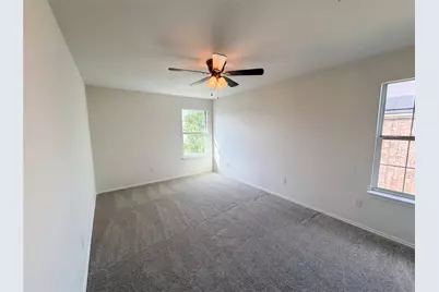 807 Yosemite Trail, Taylor, TX 76574 - Photo 14