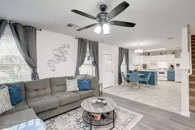 148 Buttercup Way, Kyle, TX 78640 - Photo 10