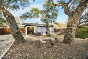 211 Lessin Ln, Austin, TX 78704 - Photo 2