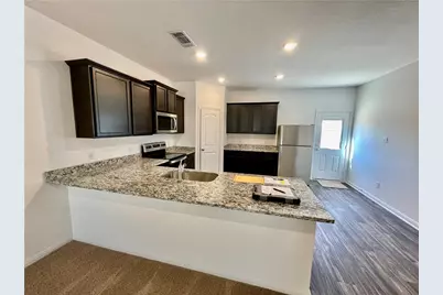 126 Fox Glen Trail, Jarrell, TX 76537 - Photo 4