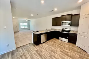 126 Fox Glen Trl, Jarrell, TX 76537 - Photo 10