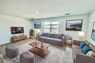 126 Fox Glen Trl, Jarrell, TX 76537 - Photo 16