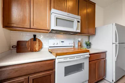 6620 Kirkwynd Drive, Austin, TX 78754 - Photo 22